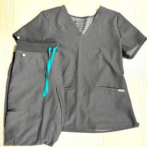 FIGS TECHNICAL COLLECTION